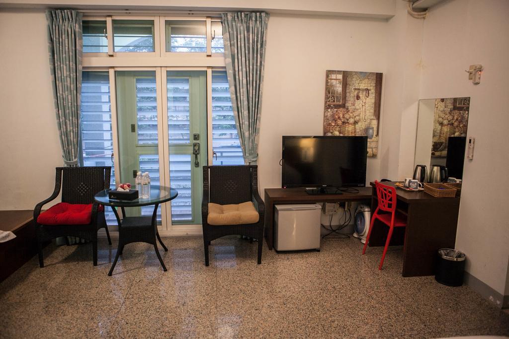 My Starry Bed And Breakfast Taitung Bagian luar foto