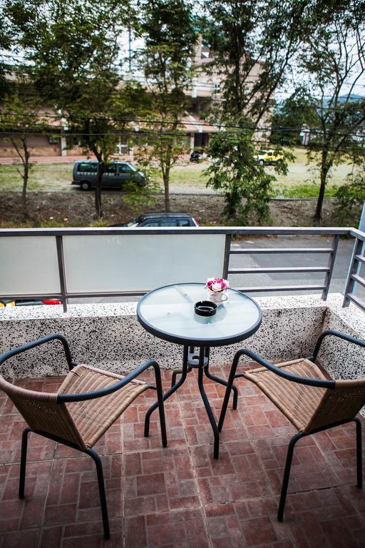 My Starry Bed And Breakfast Taitung Bagian luar foto